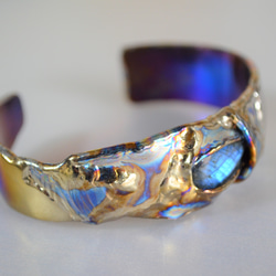 titanium bangle・labradorite・チタンバングル・out of place artifact・63 1枚目の画像