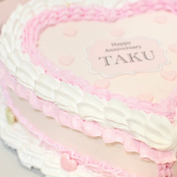 【プレートの色・文字自由】フェイク センイルケーキ　/ ハート　ピンク　誕生日　バースデー　デコレーション　ケーキ 3枚目の画像