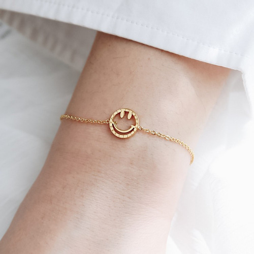 ☆CICI☆ サージカルステンレス316L 笑顔 ニコちゃん スマイル