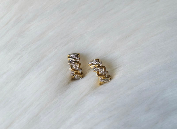 幾何俐落角型閃耀時代 /金 古董珠寶耳針飾品耳環 earrings Dangl 第2張的照片