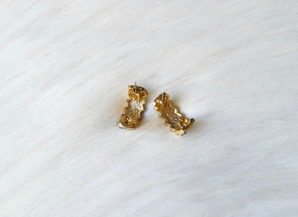 幾何俐落角型閃耀時代 /金 古董珠寶耳針飾品耳環 earrings Dangl 第4張的照片