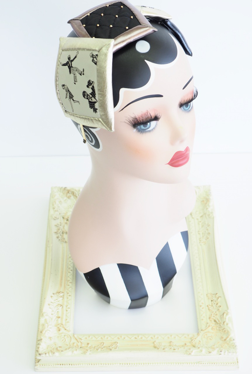 ☆イタリアジャカード使用☆紳士淑女柄の額縁ヘッドドレス【歌い踊る人々】