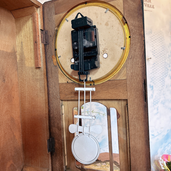 アンティークな振り子時計  レトロなウォールクロック  壁掛け時計 乾電池式  Ver.a  おしゃれな振り子時計 12枚目の画像