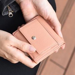 最小レベルでありながら、大容量・丈夫さを両立させてYOSHINA二つ折財布！【サーモンピンク】 14枚目の画像