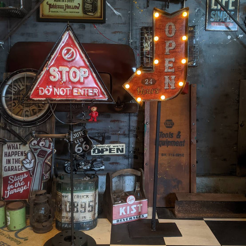 Old New！ OPEN 電飾看板 壁掛け式 自立式 2WAY 看板 #アロー #矢印型