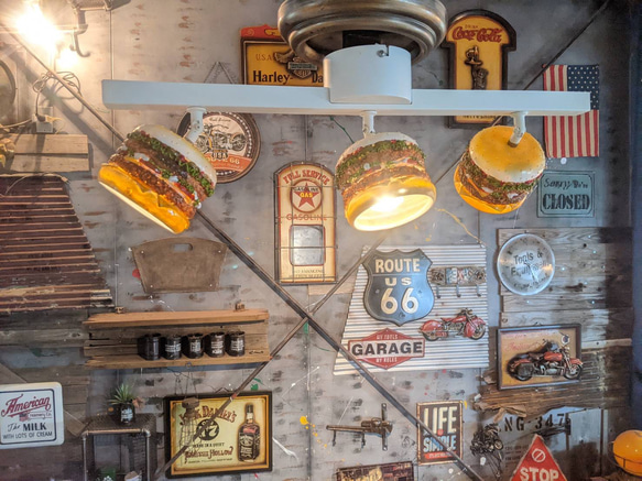 バーガーズカフェ シーリングライト  3連結式 天井照明   バーガーライト  #ハンバーガー #アメリカンダイナー 3枚目の画像