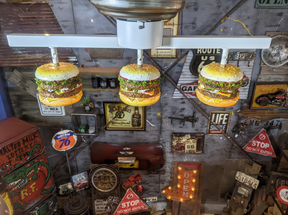 バーガーズカフェ シーリングライト  3連結式 天井照明   バーガーライト  #ハンバーガー #アメリカンダイナー 2枚目の画像