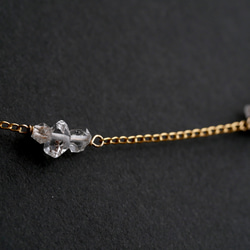 14KGF  Oil-in-quartz Station necklace 第4張的照片