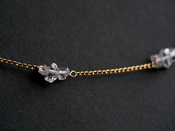 14KGF  Oil-in-quartz Station necklace 第4張的照片