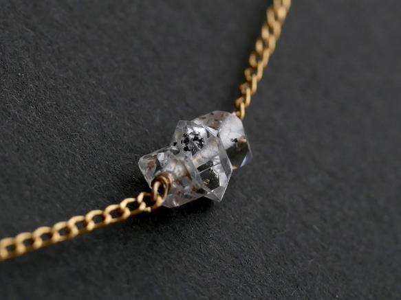 14KGF  Oil-in-quartz Station necklace 第3張的照片