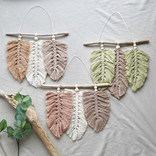 No.96 リアルフェザーのマクラメタペストリー No.96 リアルフェザーの