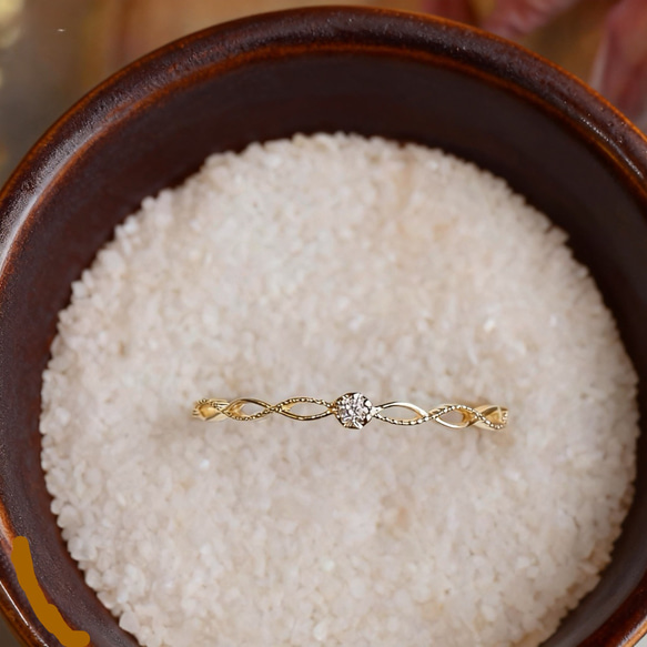 再販400ケ超！透かし細工　小さい星ダイヤ　細目　14金仕上げリング　フリーサイズ 3枚目の画像