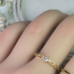 再販400ケ超！透かし細工　小さい星ダイヤ　細目　14金仕上げリング　フリーサイズ 4枚目の画像