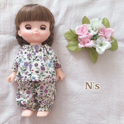ハンドメイド　ソランちゃん　パジャマ　タンクトップセット　小花柄ワッフルニット 26cmドール用 パープル花柄パジャマ ソランちゃん レミンちゃん メル