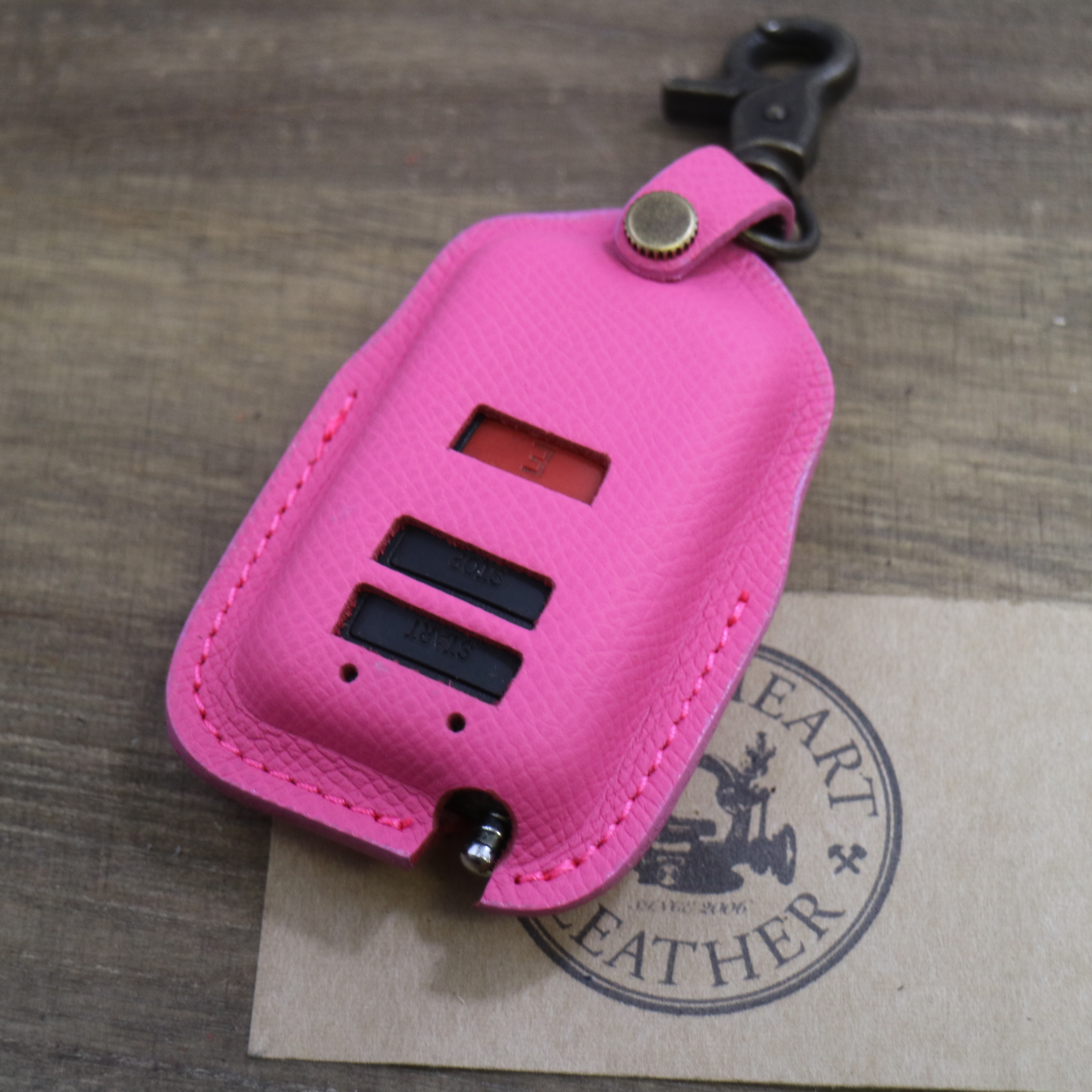 名入れ 無料 トヨタ　エンジンスターター　小　本革　高級皮革 ヴォーエプソン仕様