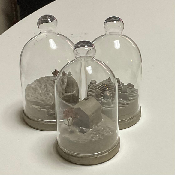 ガラスドーム village      置物　オブジェ ジオラマ　3Dプリント＋セメント雑貨 4枚目の画像