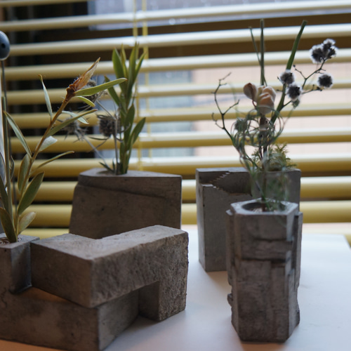 一輪挿しARCHI_A フラワーベース 3Dプリント+セメント雑貨 一輪挿しARCHI_A フラワーベース 3Dプリント+セメント雑貨