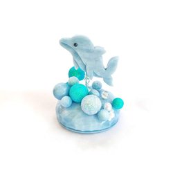 イルカさんとバブル夏の置物／ソープカービング/石鹸彫刻 1枚目の画像