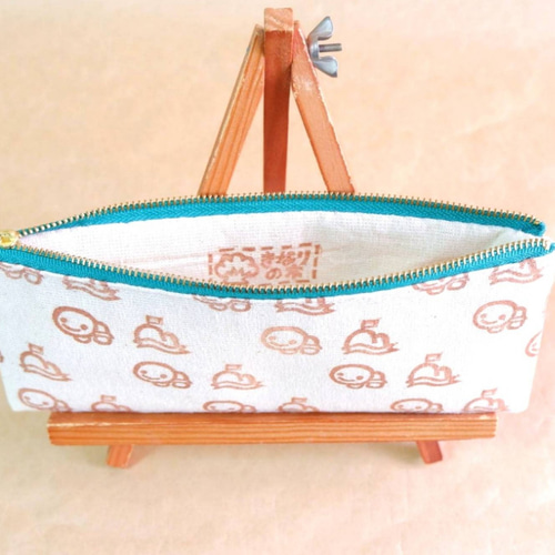 ぺたんこペンケース かめさん刺繍 ※受注生産 ペンケース きなり ぺたんこペンケース かめさん刺繍 ※受注生産 ペンケース きなり