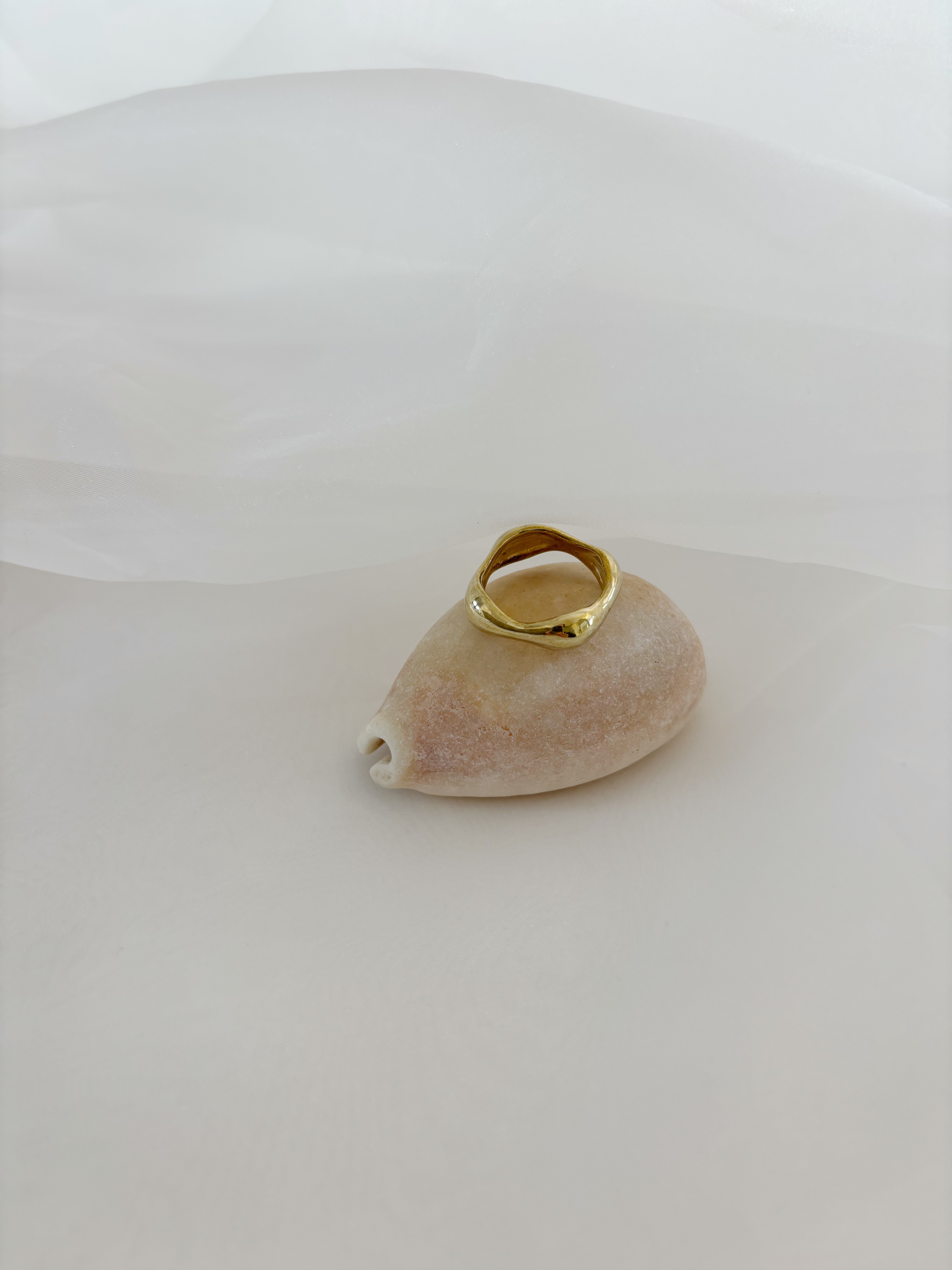 真鍮 ぷっくりニュアンスリング ［13号］