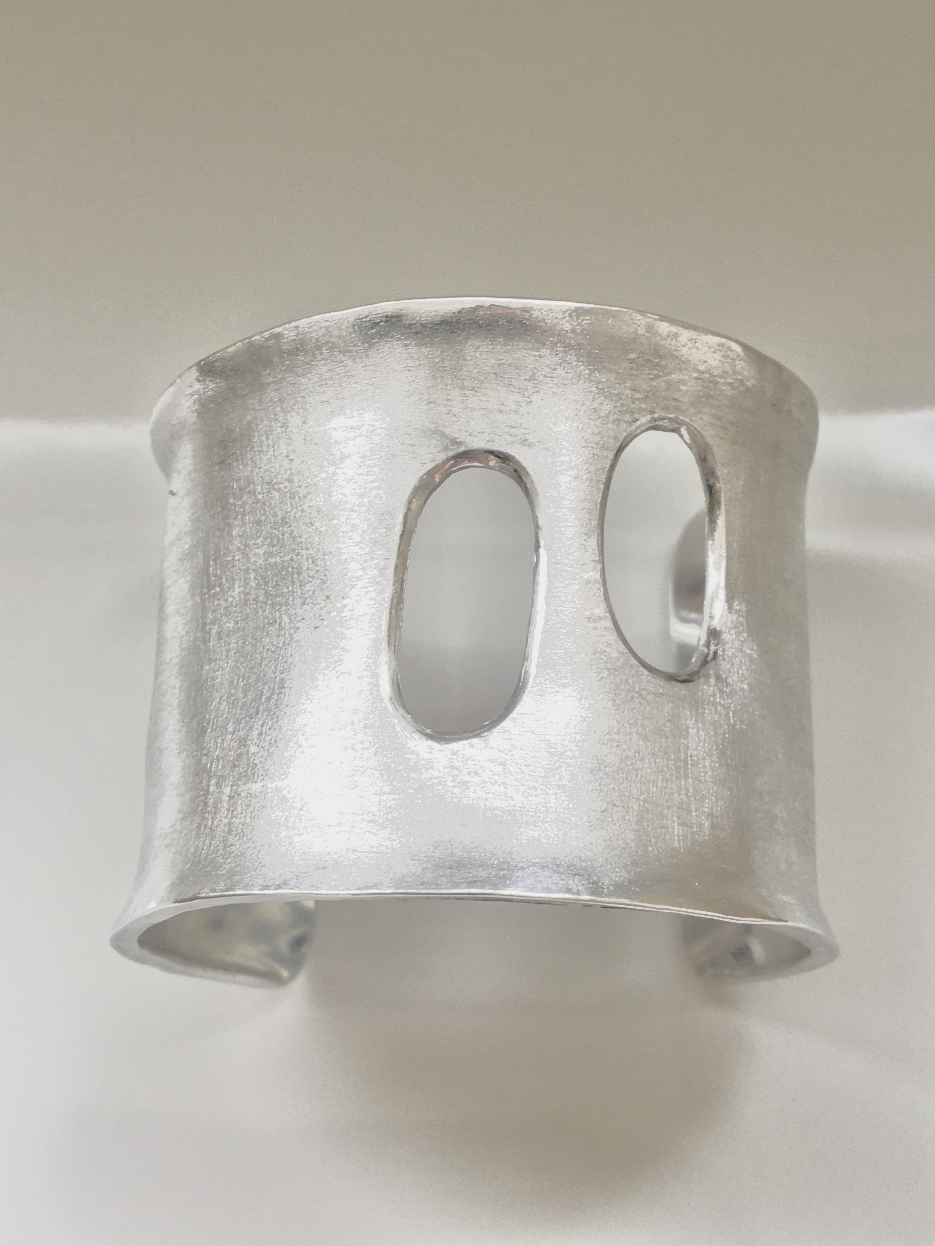 バングル「2 hole」