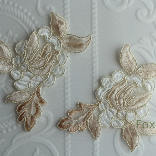 ViaFaburrica ヴィアファブリカ　花柄刺繍　コート　M-L ベージュ系 楽天市場】ヴィアファブリカの通販