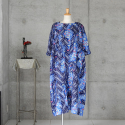 着物リメイク　有松絞りのチュニックワンピース   フリーサイズ  kimono 1枚目の画像