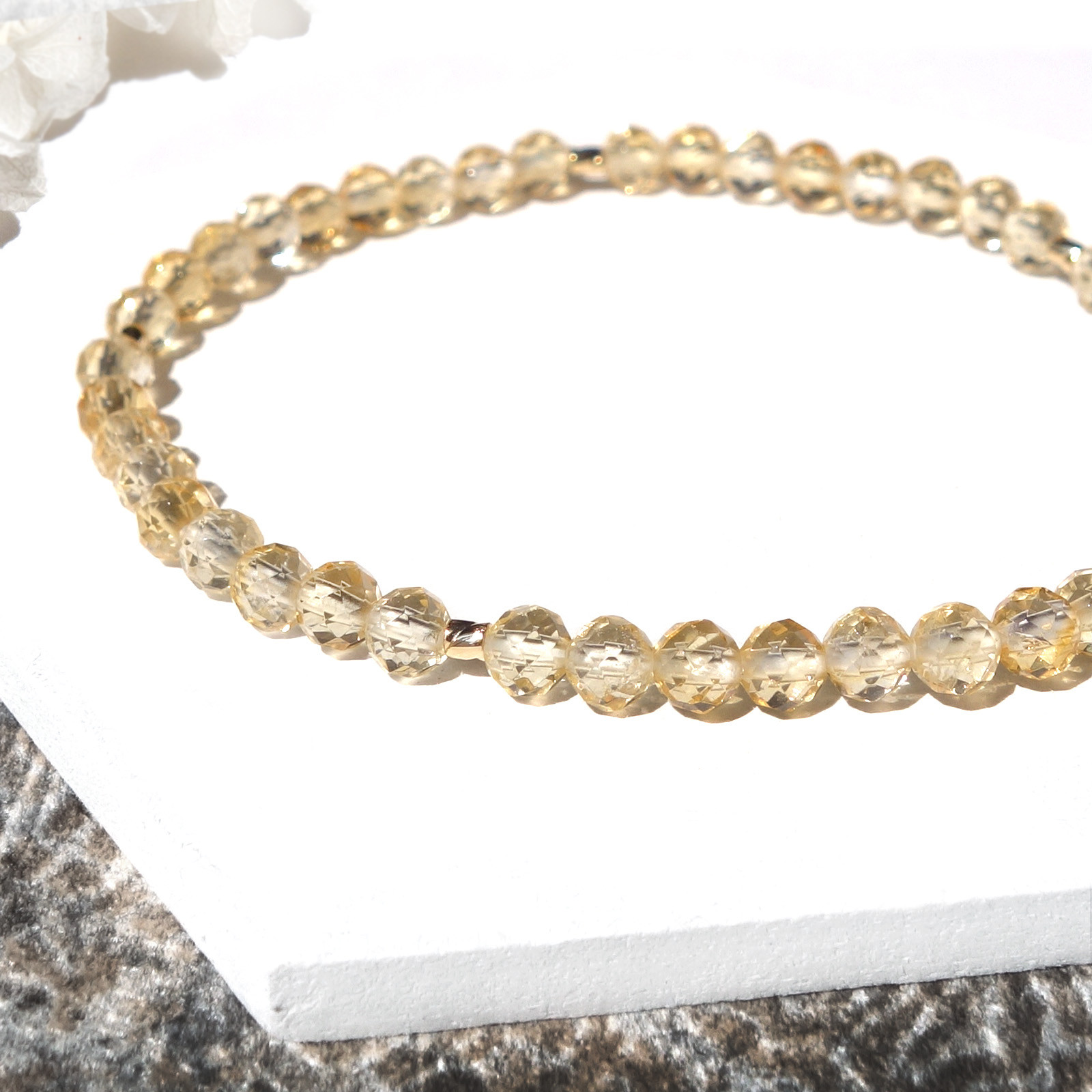 Citrine／元気のでるビタミンイエロー シトリン（カット玉）極小粒ブレスレット