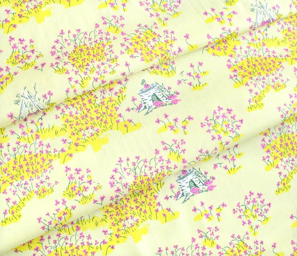 カットクロス Windham Fabrics / Lucky Rabbit / Fairy House Yellow 5枚目の画像