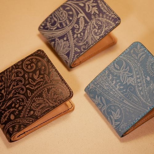 全8色】【名入れ無料】ペイズリー柄 二つ折り財布/カスタム可能 二