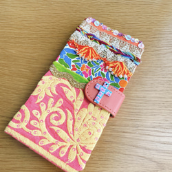 【ほぼ全機種対応】コーラルピンクの花柄  手帳型iPhoneケース 手帳型スマホケース iPhone15 4枚目の画像