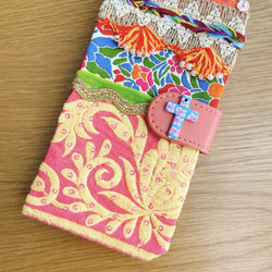 【ほぼ全機種対応】コーラルピンクの花柄  手帳型iPhoneケース 手帳型スマホケース iPhone15 3枚目の画像