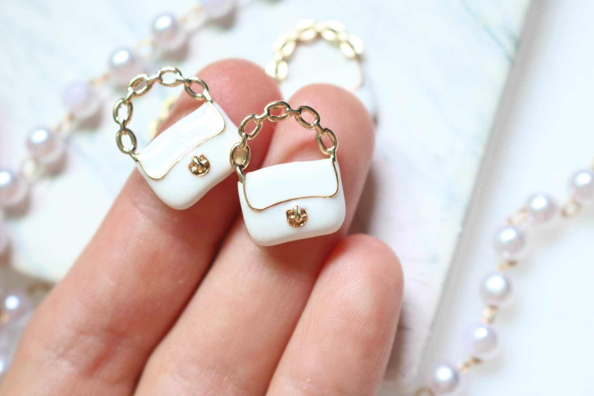 PRADA プラダ バッグチャーム トランプ ゴールド キーホルダー