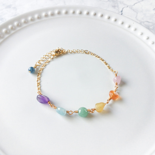天然石の虹色ブレスレット レインボー キャンディカラー ゴールド