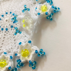 【再販】NOKOのカラフルレース編み 立体小花モチーフドイリー（15） 10枚目の画像