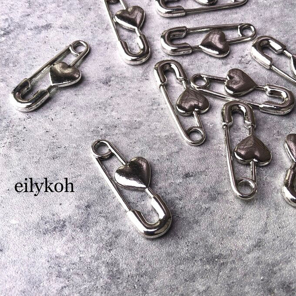 チャーム 6個/シルバーハートの安全ピンコネクターチャーム CH143 チャーム