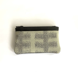 伝統織物のトップブランド塩沢織のファスナー小銭入れＶＧ20 1枚目の画像