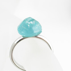 クォーツがひんやりとしそうだからだから、気持ちはいつもエスメラルダ♪(創作リング)SR864 4枚目の画像