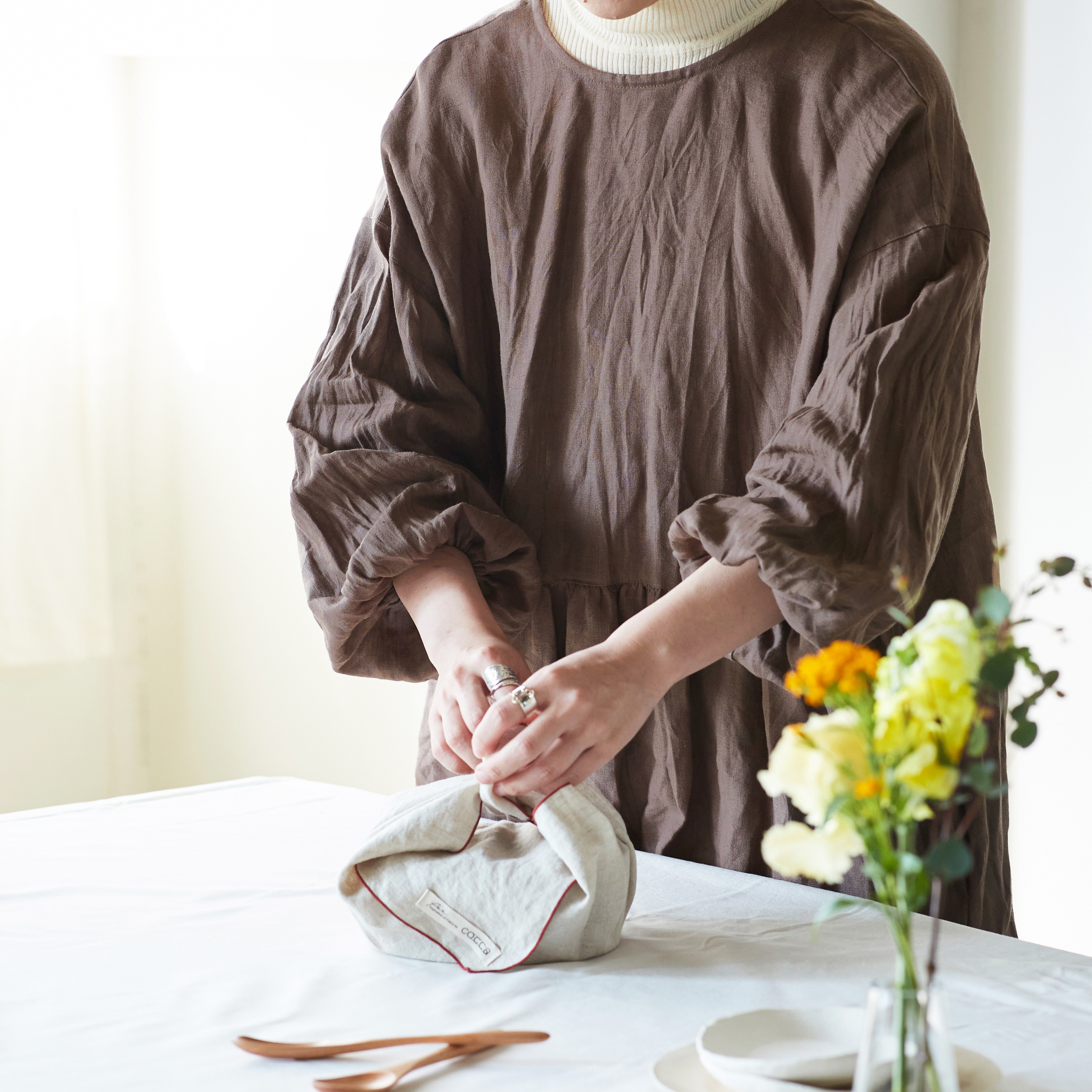 【cocca for】 毎日着たい、変化を楽しむ割烹着ワンピース ”リネン100%“