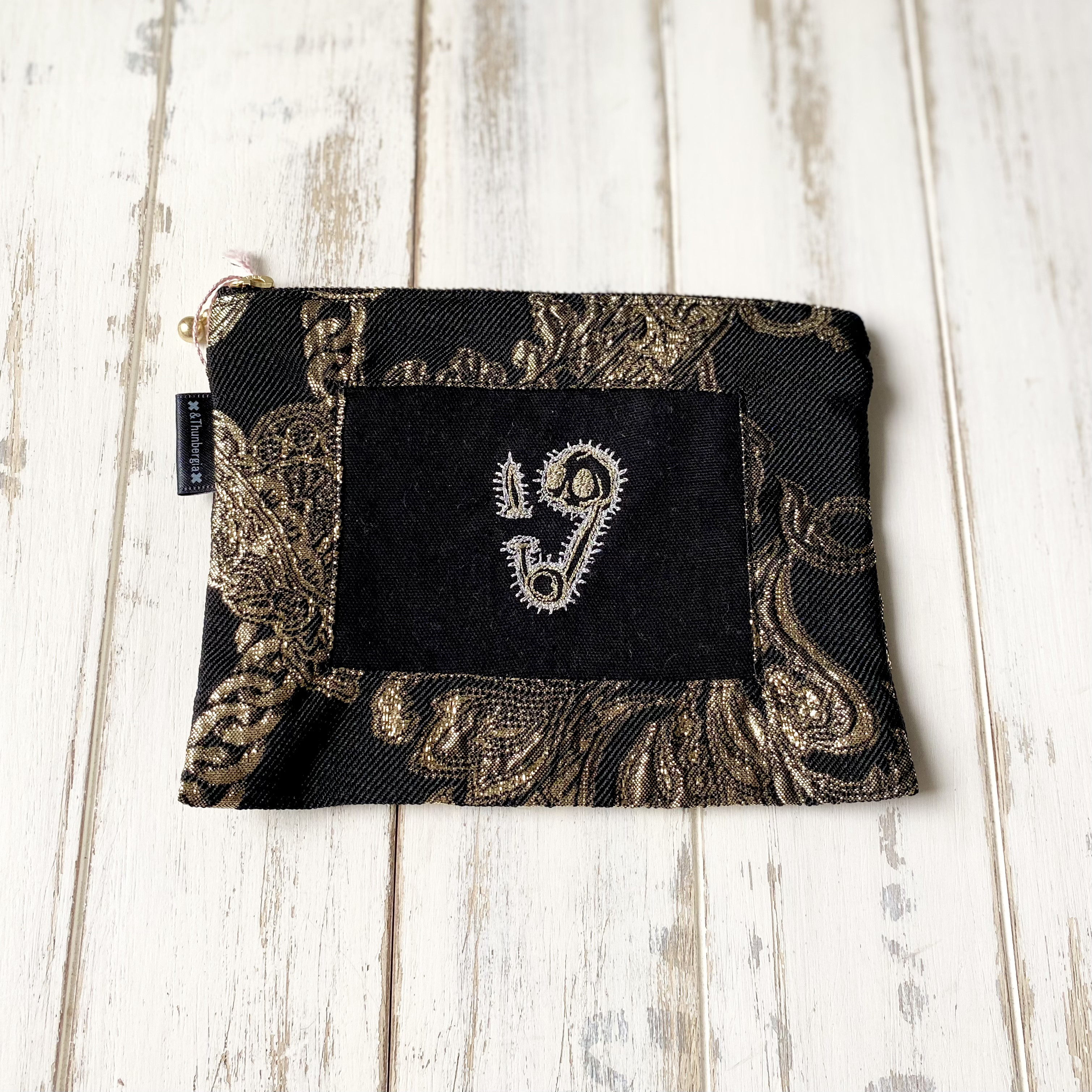 uloco ウエストポーチ 刺繍いちご柄 新品