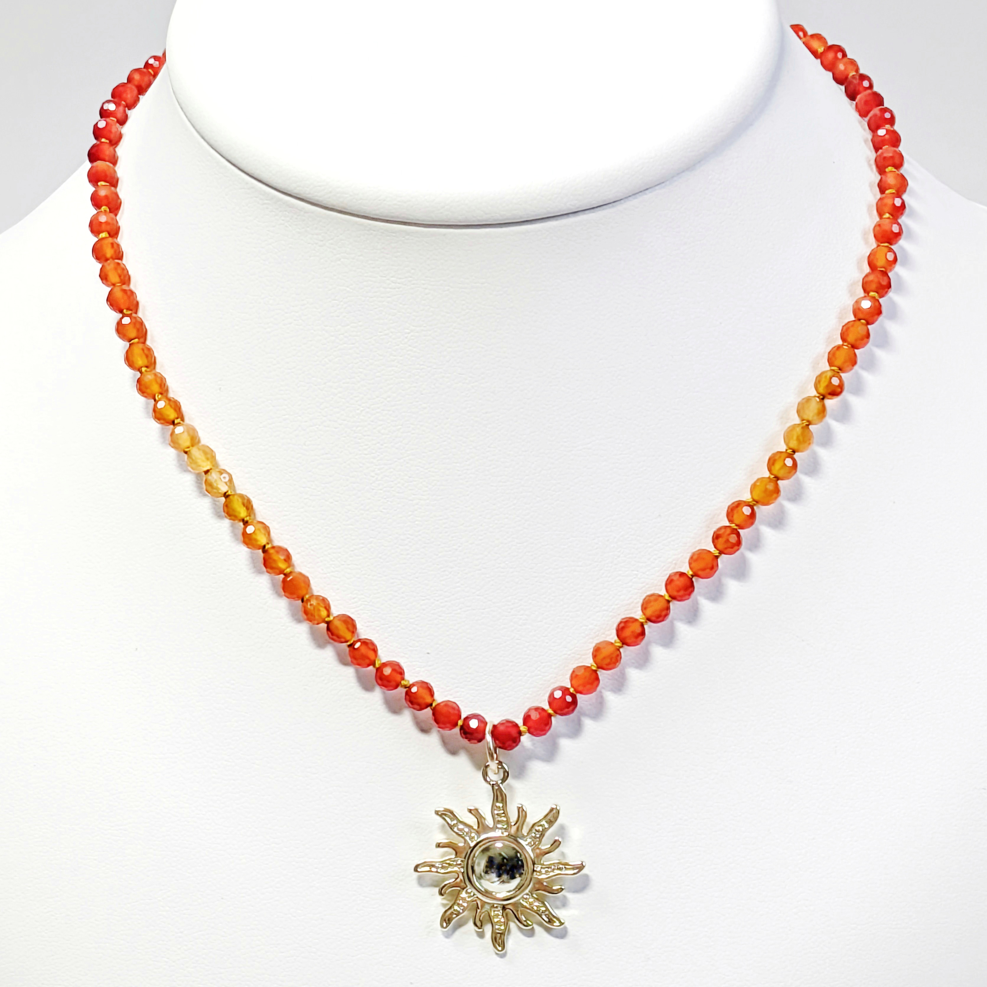 ☆送料無料☆【ヘリオスの導き　ネックレス】　14KGF　カーネリアン　７月　誕生石　お守り　ファンタジー　太陽　オレンジ