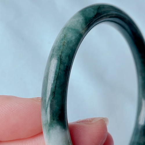 最終値引き！本翡翠保証‼️細め丸形翡翠バングル 内径約57.6mm