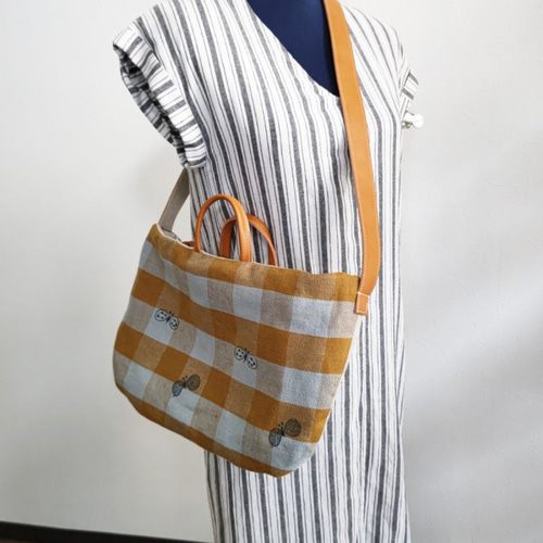 ミナペルホネン タンバリン choucho チョウチョ トートバッグ バッグ