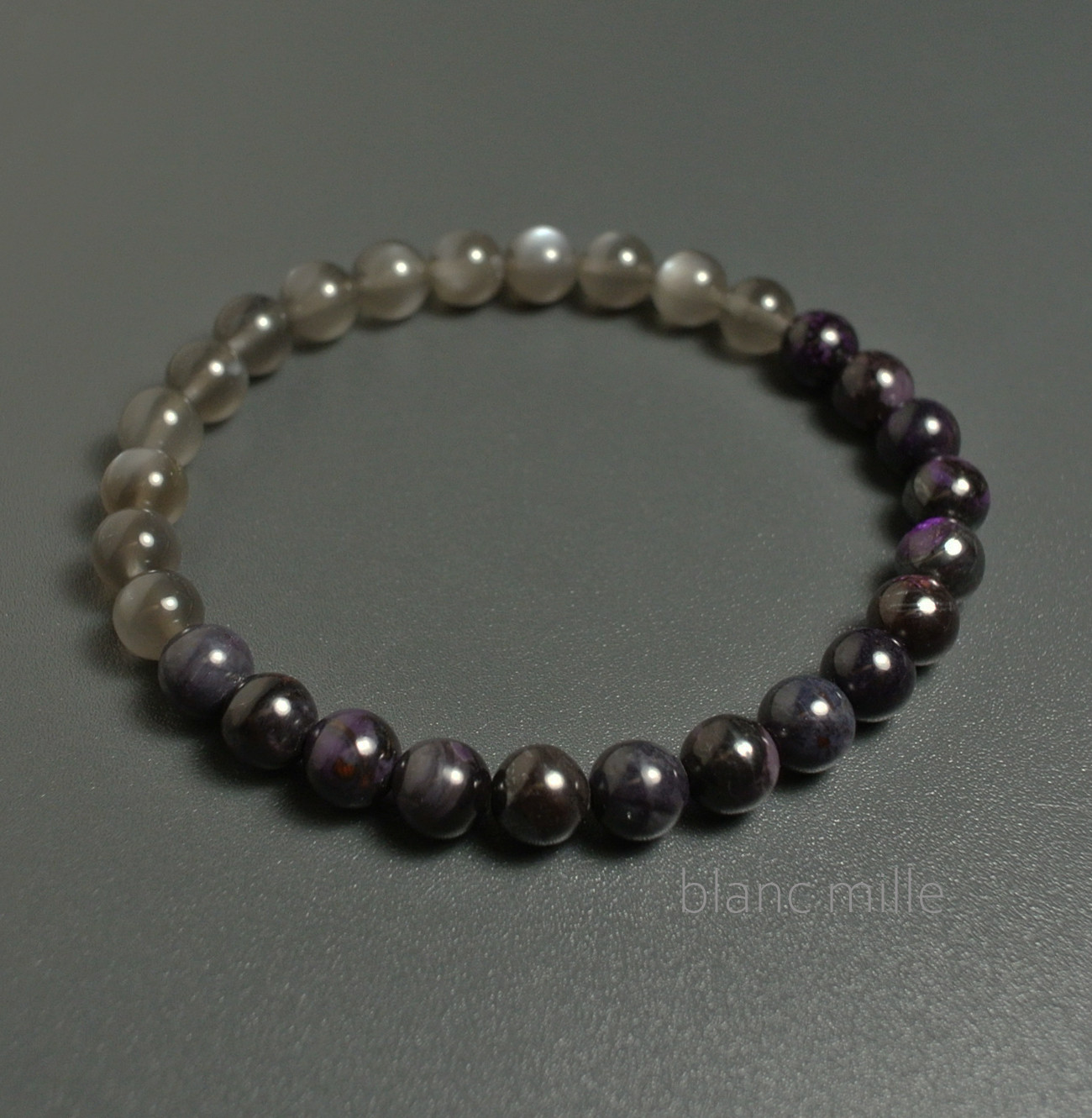 No.1938○*　ブラックスギライト＆グレームーンストーン　6mmブレスレット○*天然石　杉石　ムーンストーン　ブレス