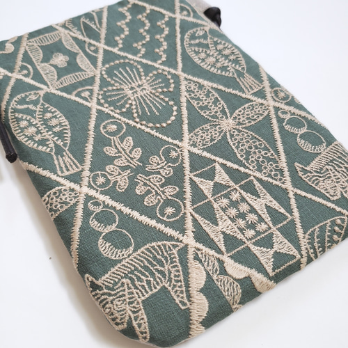 専用　sale!ミナペルホネン　スマホショルダー　シンフォニーグリーン１点のみ ミナペルホネン スマホショルダー シンフォニー スマホポシェット