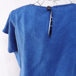 靛藍染色，棉質襯衫，均碼，法式袖 第5張的照片