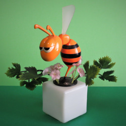 マグリット　共同開発 マグリット フィギュア 共同発明 | hmm, by 東京都美術館