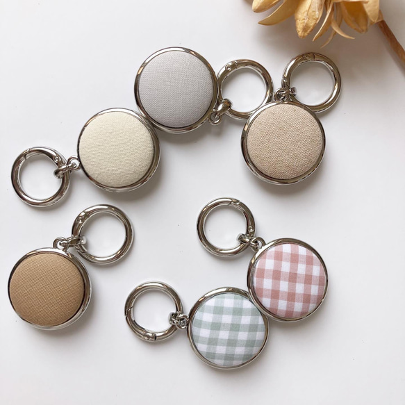 （片面お名前）コロンと小ぶり　お名前キーホルダー　名入れ　ネームタグ　幼稚園バッグ　入園準備　プレゼント 6枚目の画像