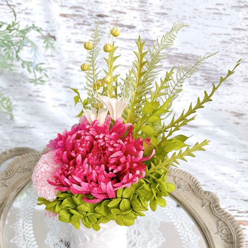 大輪の菊の仏花アレンジ（ワインレッド）2個1セット プリザーブド