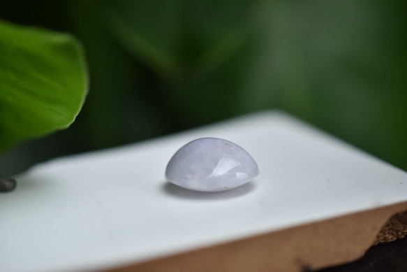 本翡翠バングル 薄いラベンダー 58.7 ラベンダー翡翠プリンセスバングル 丸藤 – 翡翠市場からの便り